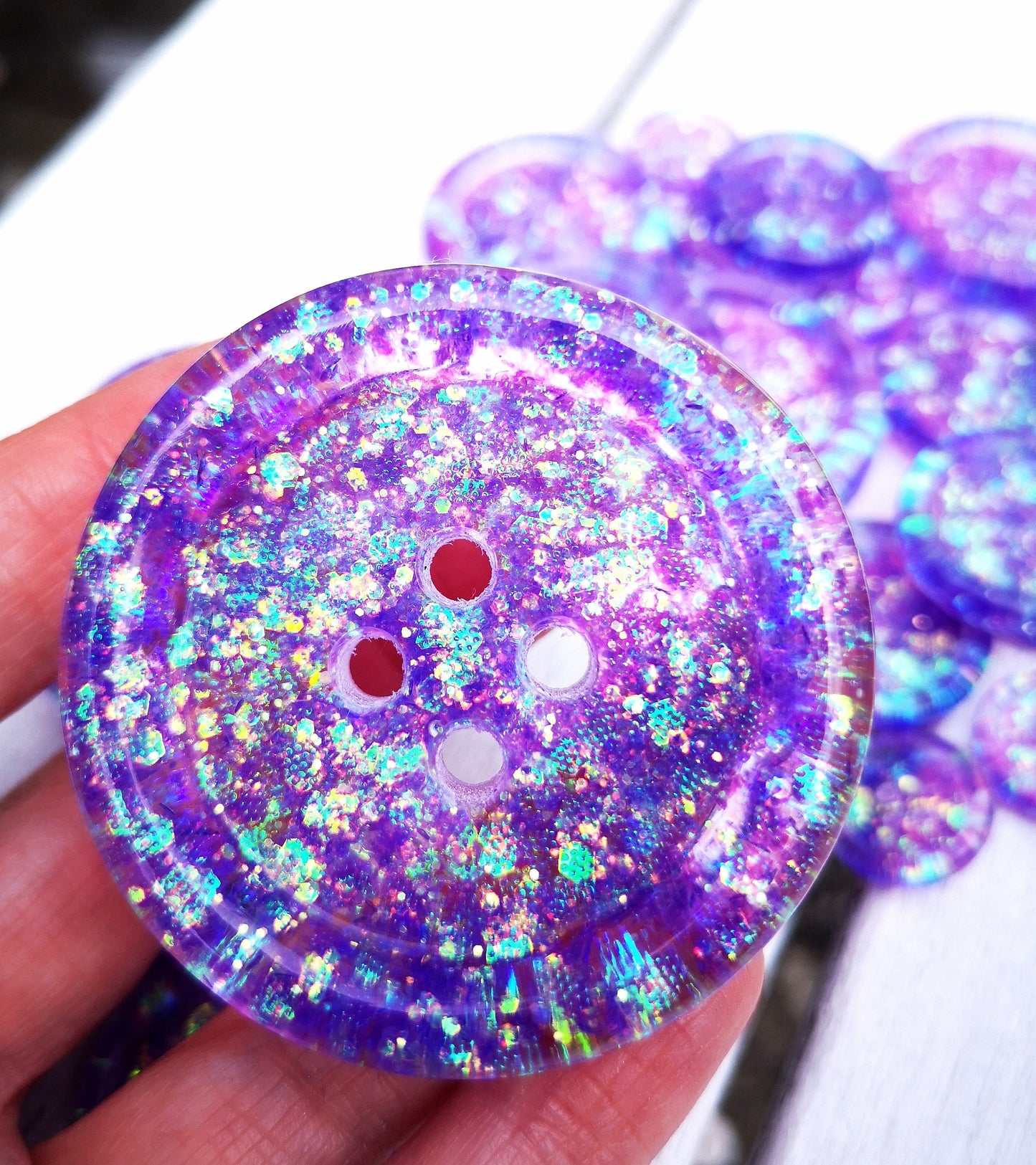 The Mer-mazing Button – Shimmery Mermaid-Inspired Resin Button, Purple to Blue Colour Shift