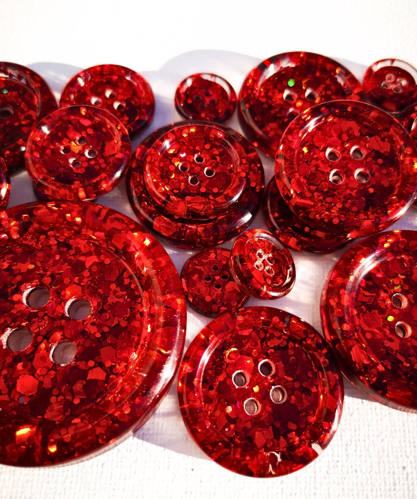 The Drop Red Gorgeous Button – Chic Holographic Red Resin Button