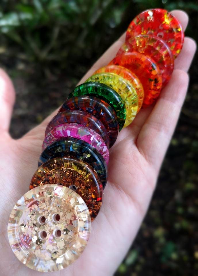 Autumn Spice Button Set – Leafy Resin Buttons in Cosy Warm Fall Shades