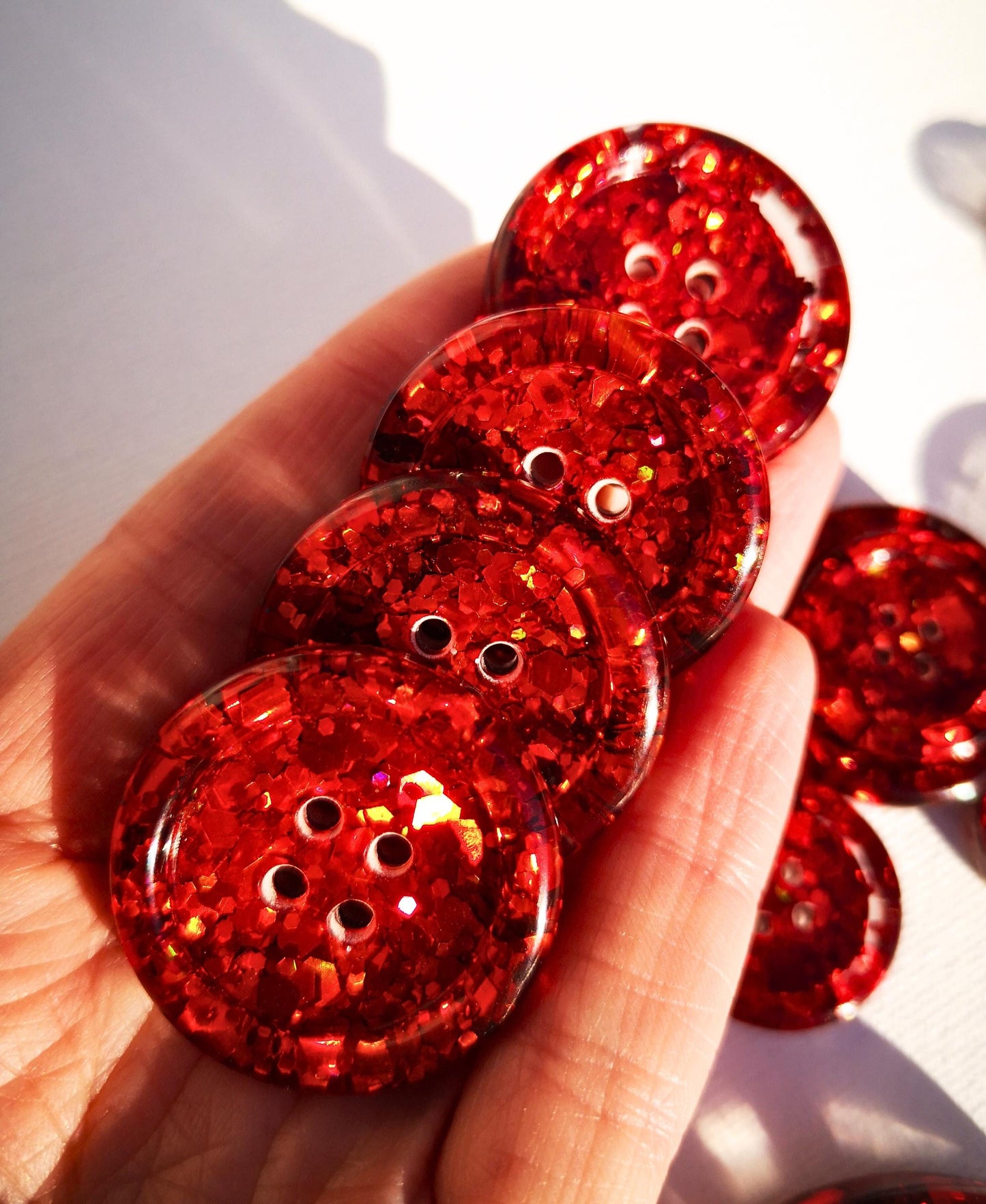 The Drop Red Gorgeous Button – Chic Holographic Red Resin Button