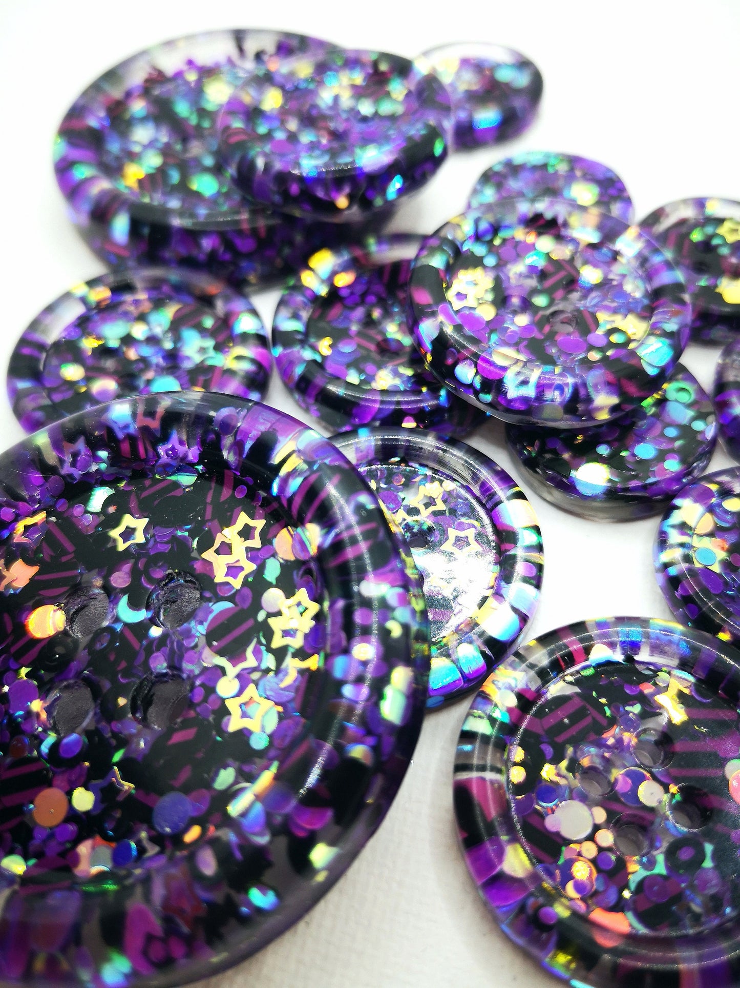 The Glamour Ghoul button - Purple - black - iridescent - goth emo witchy