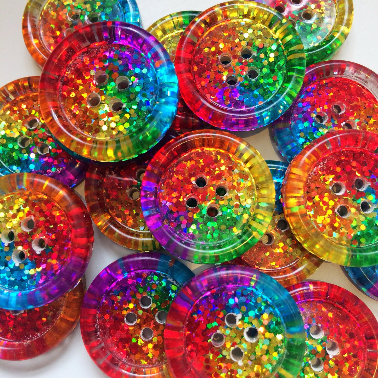 The Ultimate Rainbow Wheel Button – Chunky Resin Button with Dazzling Glitter Wheel Pattern