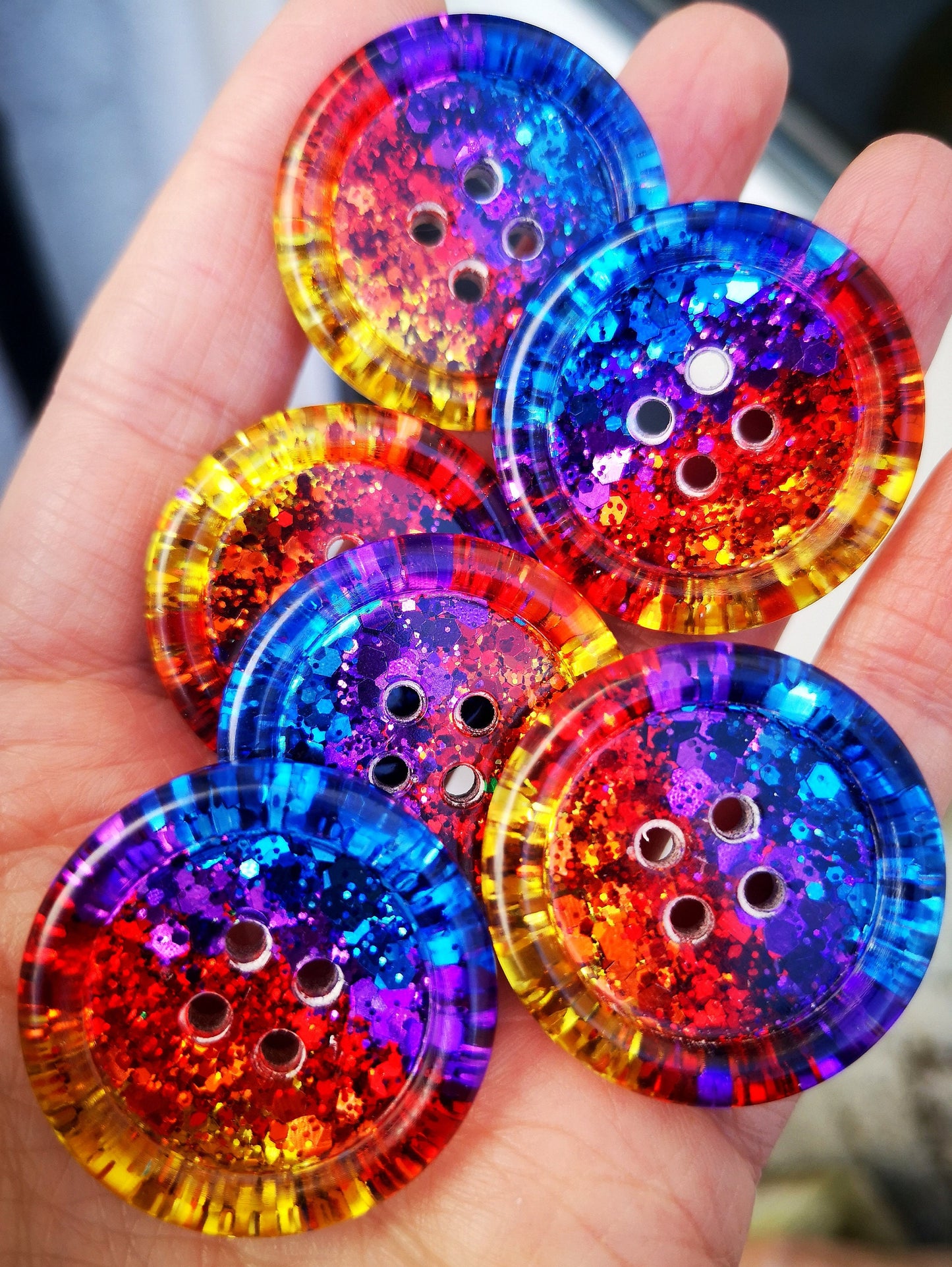 Toucan Play That Game Button – Tropical Sunset Metallic Glitter Resin Button