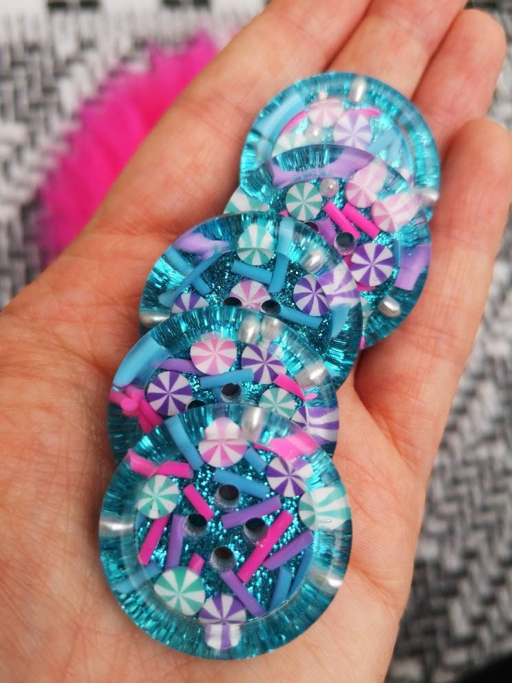 The Kandy Pop Button – Magical Candy-Inspired Resin Button with Aqua Glitter