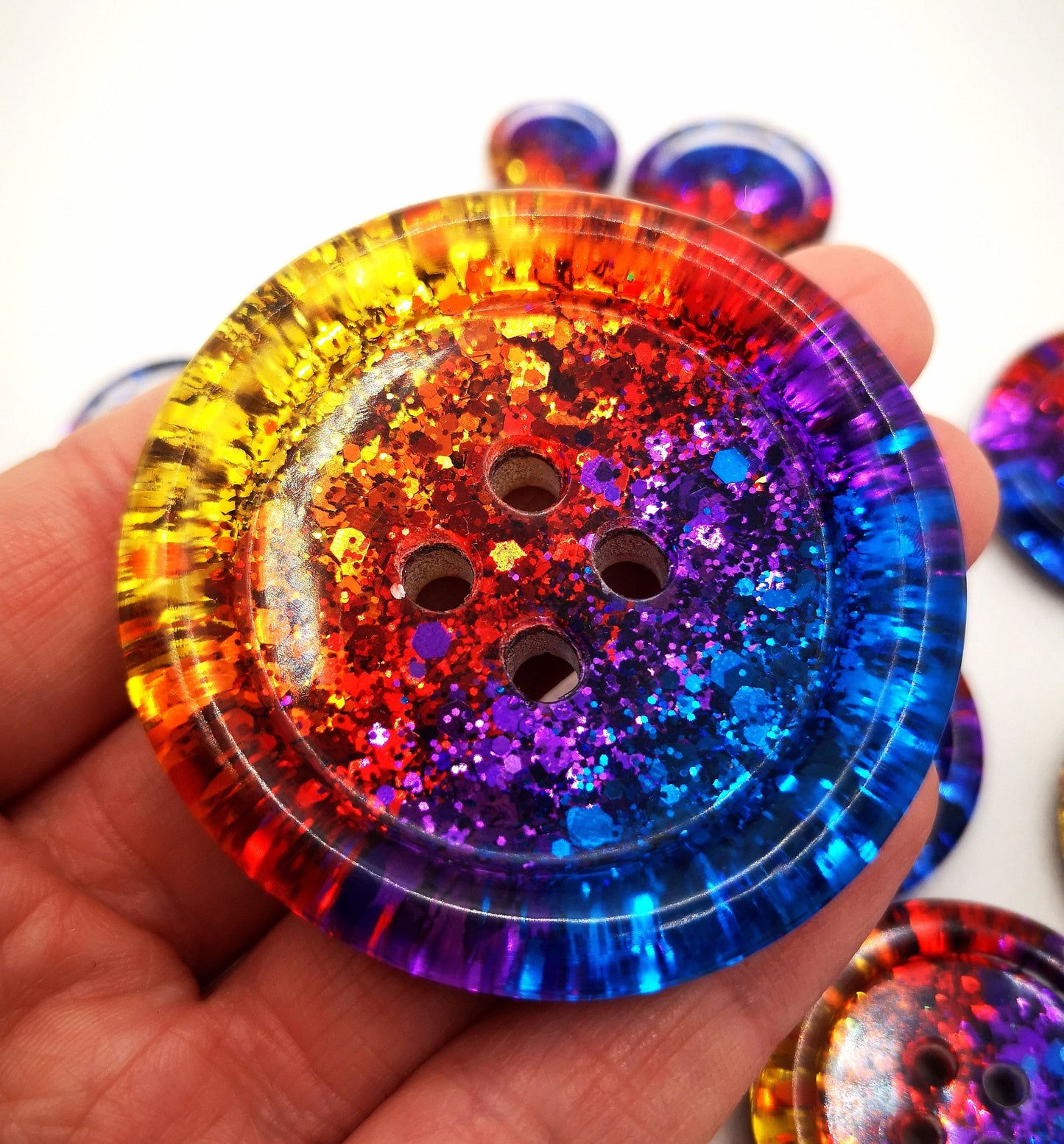 Toucan Play That Game Button – Tropical Sunset Metallic Glitter Resin Button