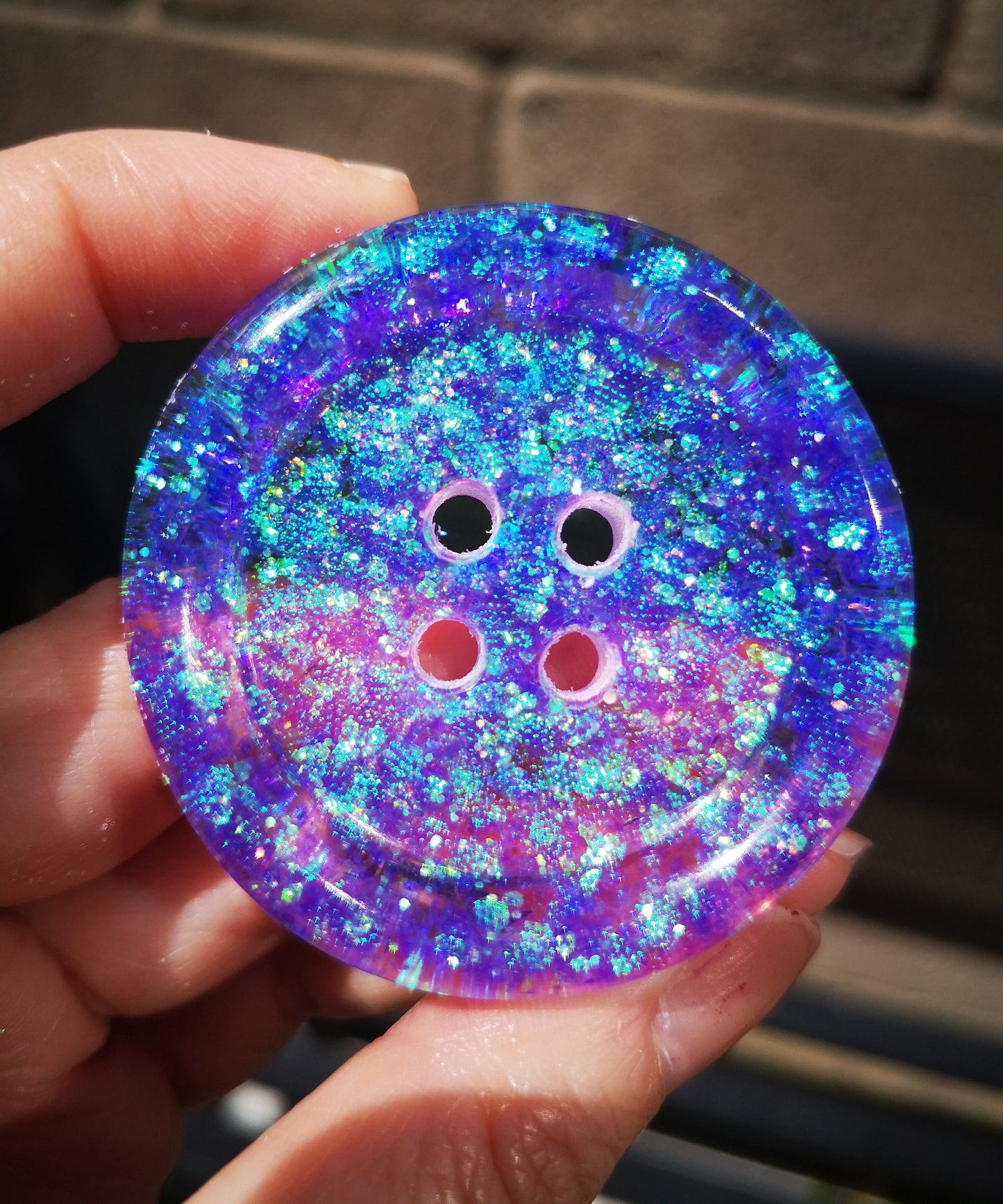 The Mer-mazing Button – Shimmery Mermaid-Inspired Resin Button, Purple to Blue Colour Shift