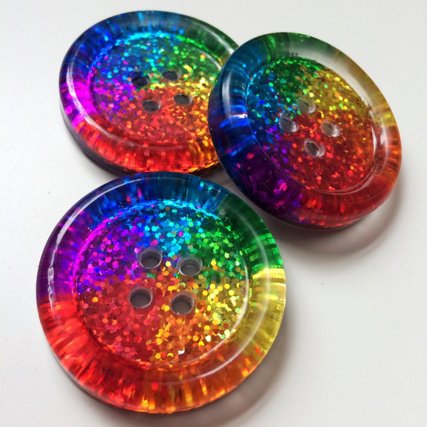 The Ultimate Rainbow Wheel Button – Chunky Resin Button with Dazzling Glitter Wheel Pattern