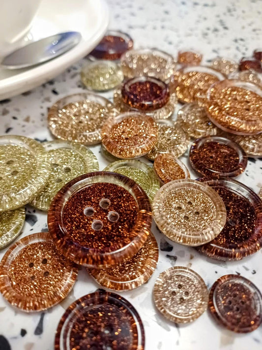 The Espresso Yourself Button Set – Cosy Coffee-Inspired Resin Buttons in Glittering Neutrals