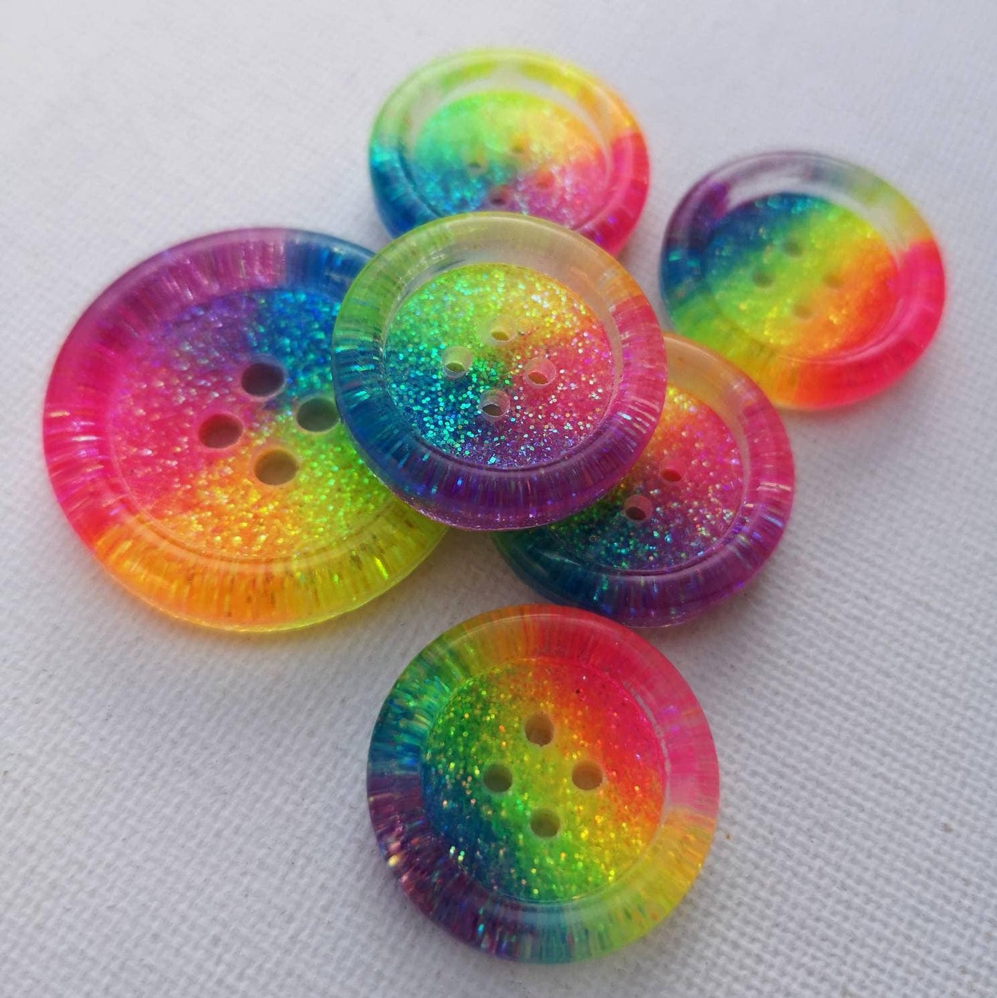 Neon Rainbow Wheel Button – Chunky Resin Button with Bright Glitter Sparkle