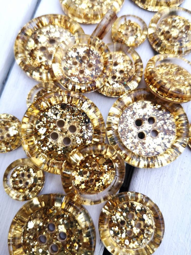 Champagne Gold Luxe Buttons – Sparkling Metallic Resin glitter buttons