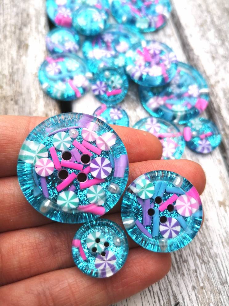 The Kandy Pop Button – Magical Candy-Inspired Resin Button with Aqua Glitter