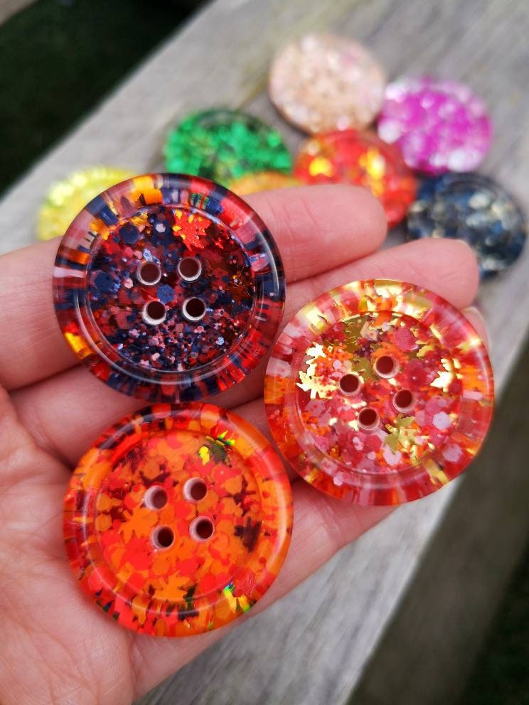 Autumn Spice Button Set – Leafy Resin Buttons in Cosy Warm Fall Shades