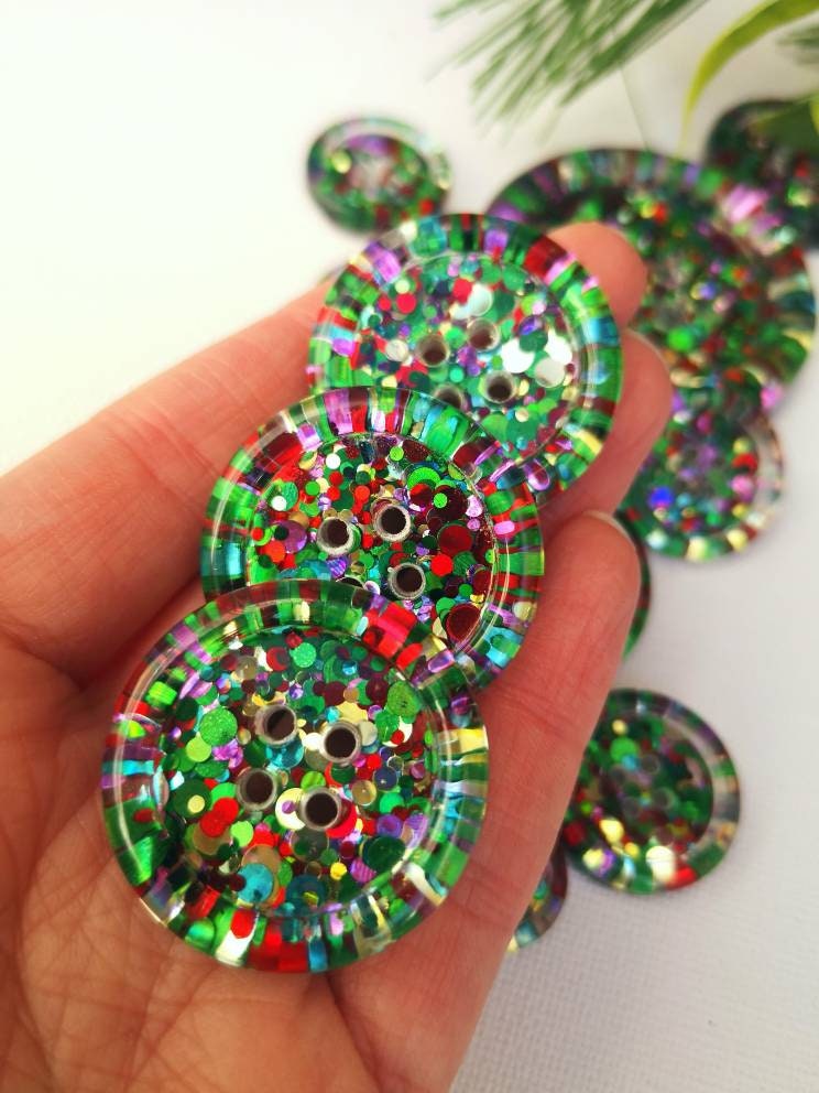 The The Nutcracker Button – Festive Resin Treasure in Red, Green, Gold, Turquoise and Grape Sparkle