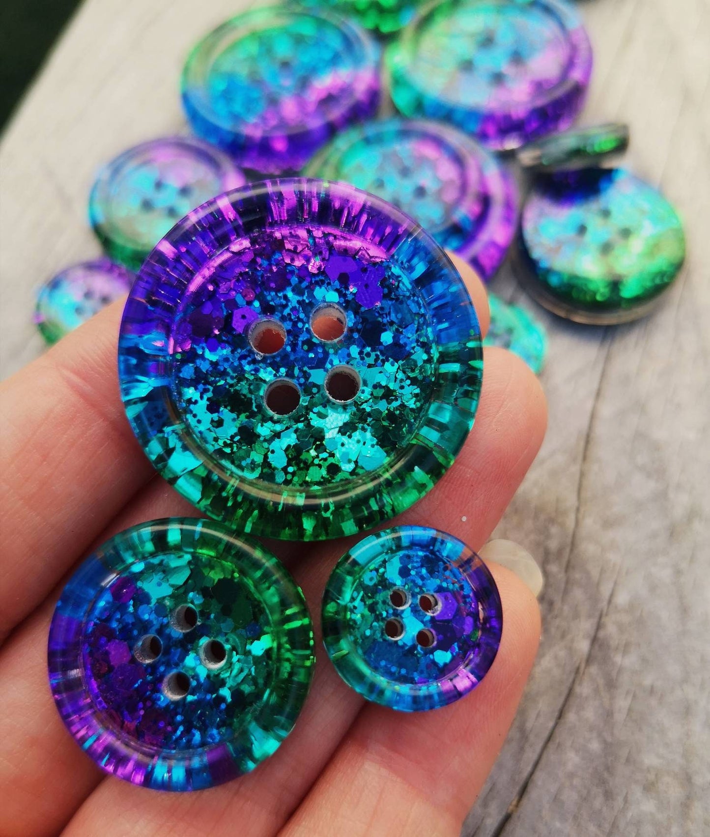 The Peacock Party Button – Shimmery Resin Button in Purple, Blue, Teal and Green