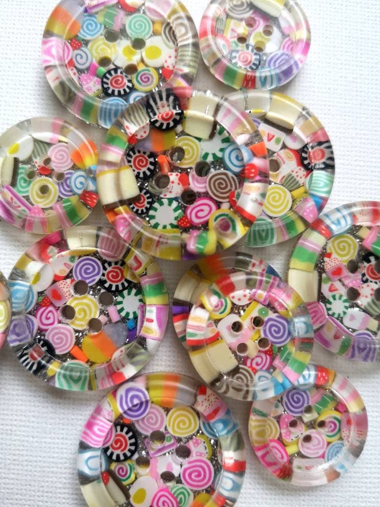 The Yes You CANdy Button – Rainbow Kawaii Sweets, Cute Multi-Coloured Cake-Inspired Resin Button