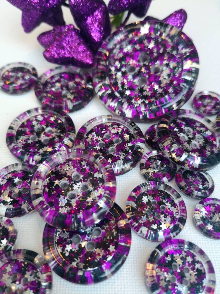 The Midnight Sass Button – Holographic Star Glitter Resin Button in Silver, Black and Purple
