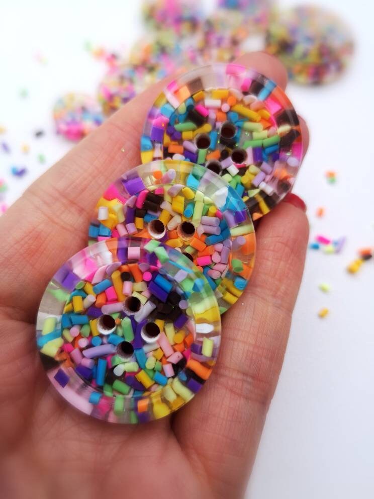 The Sprinkle Button – Rainbow Funfetti Style Chunky Resin Button