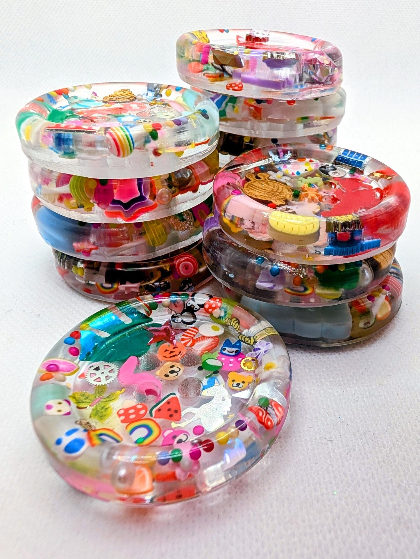 The Eye Spy Button - Giant Resin Art Button 50mm - Toy Collage diorama - Funky Fidget Toy - Weird & Wonderful Gift for knitters crocheters