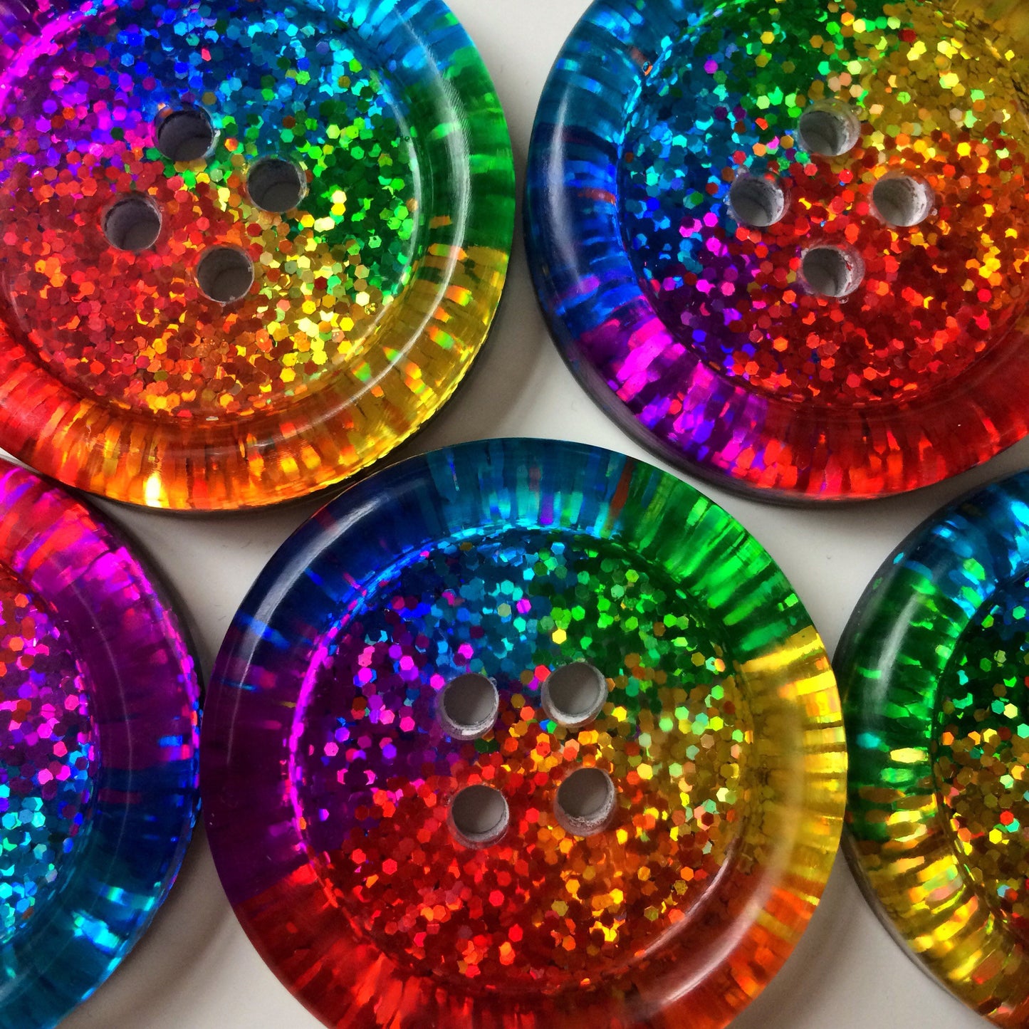 The Ultimate Rainbow Wheel Button – Chunky Resin Button with Dazzling Glitter Wheel Pattern