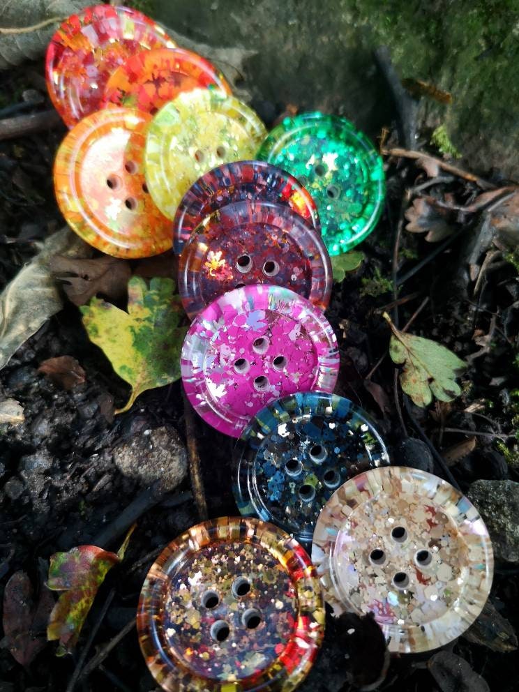 Autumn Spice Button Set – Leafy Resin Buttons in Cosy Warm Fall Shades