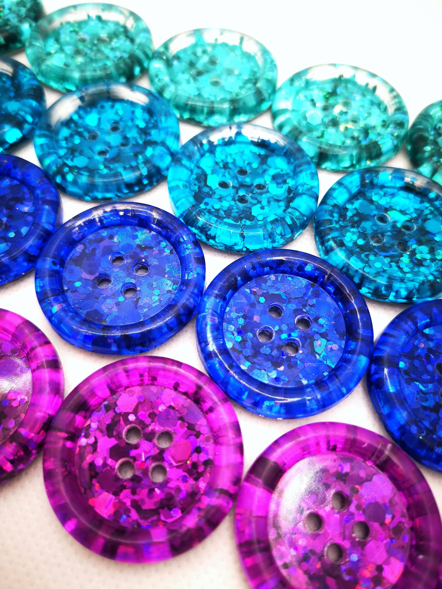 Coolberry Button Set – Sparkling Resin Buttons in Berry, Blue, Aqua and Spearmint