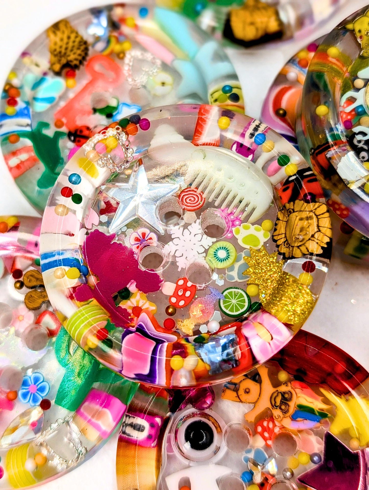 The Eye Spy Button - Giant Resin Art Button 50mm - Toy Collage diorama - Funky Fidget Toy - Weird & Wonderful Gift for knitters crocheters