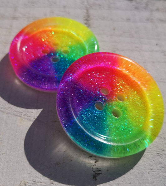 Neon Rainbow Wheel Button – Chunky Resin Button with Bright Glitter Sparkle