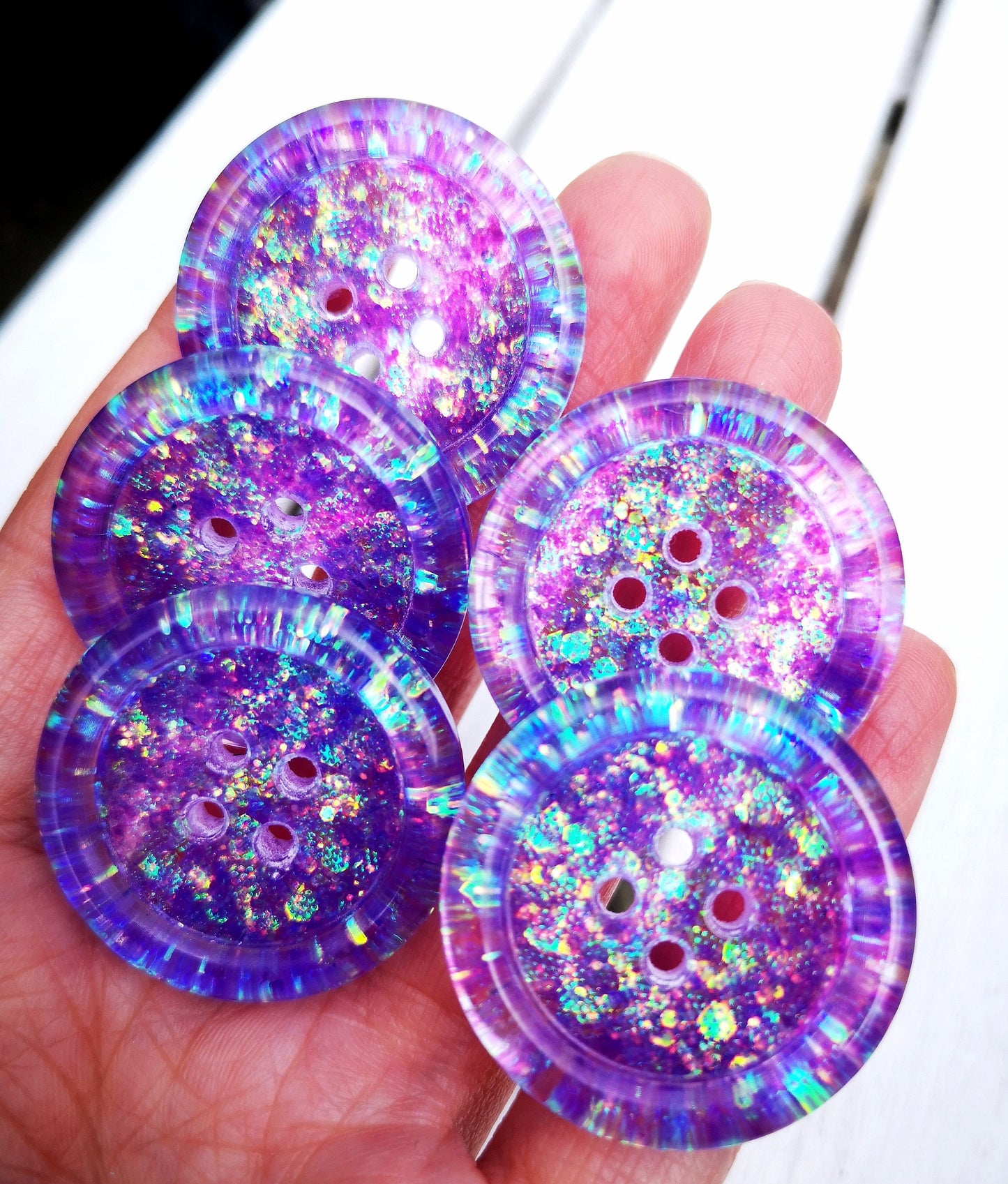 The Mer-mazing Button – Shimmery Mermaid-Inspired Resin Button, Purple to Blue Colour Shift